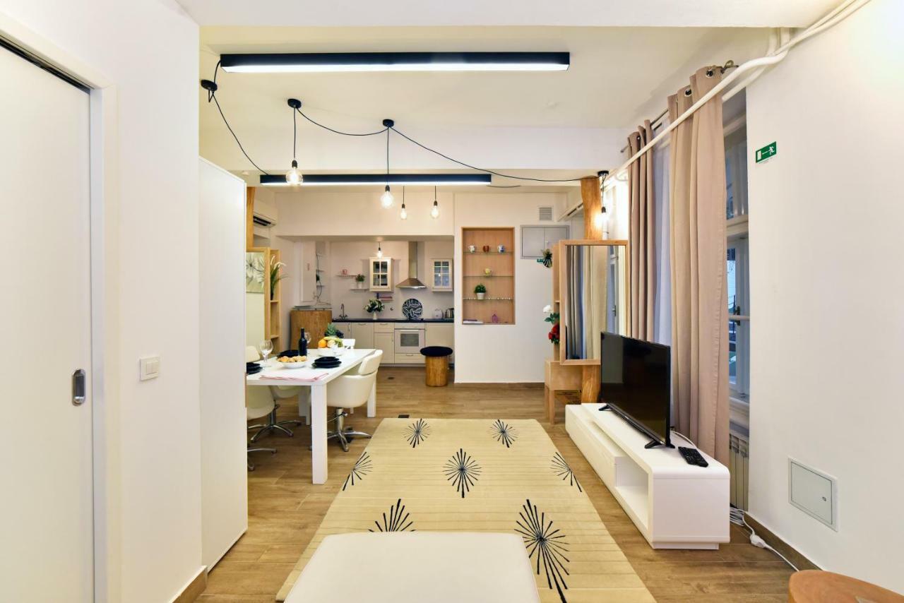 Ban Jelacic Apartment Zagabria Esterno foto